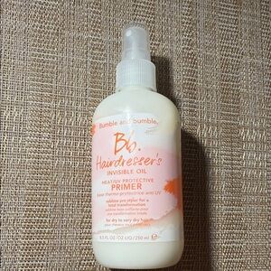 Bumble and bumble
hairdressers, invisible oil